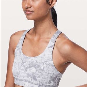 Lululemon marble invigorate bra